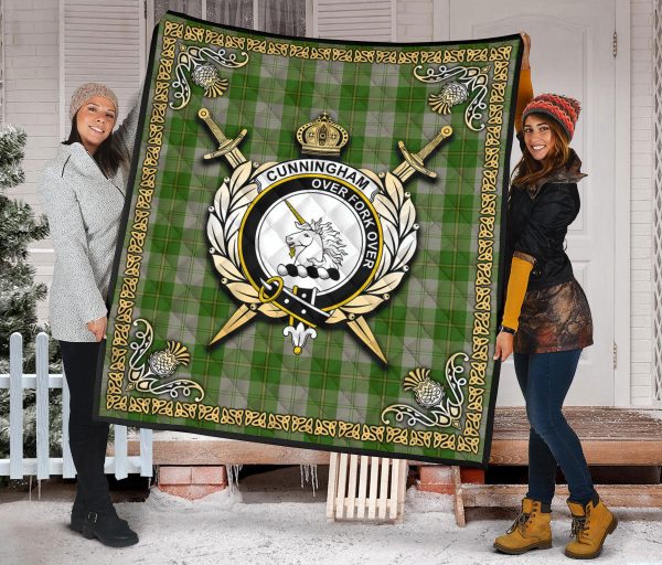 Cunningham Dress Green Dancers Tartan Crest Premium Quilt - Celtic Thistle Style For Discount - Image 2