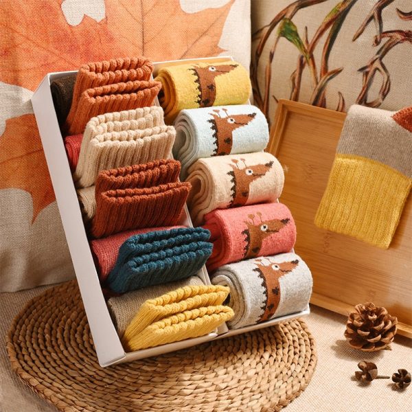 5 Pairs Women Winter Socks Vintage Patchwork Rabbit Wool Cotton Socks Fashion - Image 2